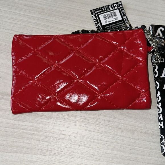 Brighton Red Animal Christmas Print Jingle Triple Pouch Travel Cosmetic Set - Picture 4 of 16